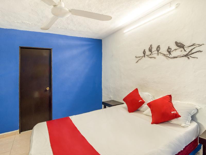 Hotel Aventura Мерида Екстериор снимка
